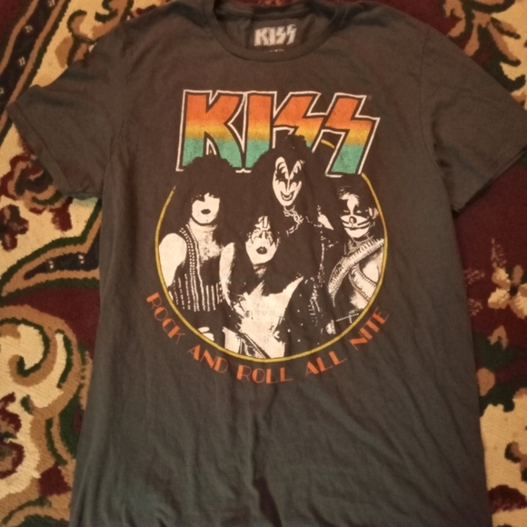 Kiss Other - 🤠2023 Kiss Catalog LTD Kiss T Shirt Men's Size Medium